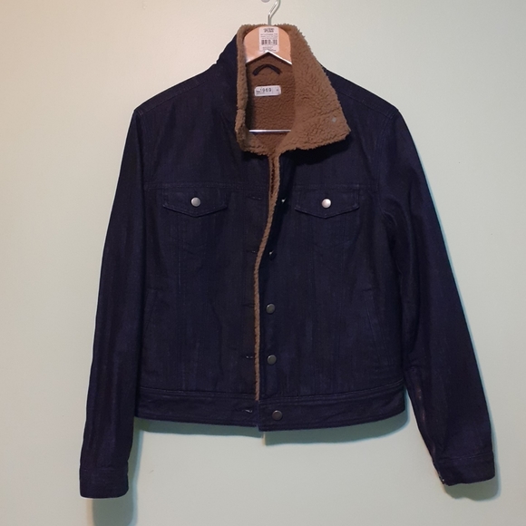 GAP Jackets & Blazers - GAP 1969 PREMIUM SHERPA DENIM JACKET